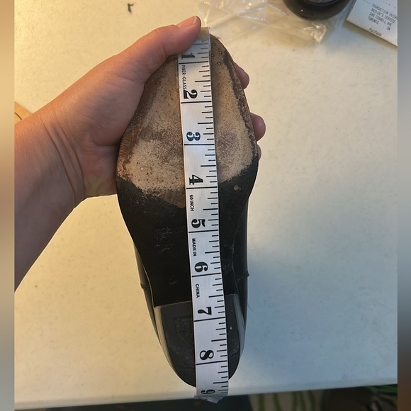 John  Fluevog Passage Cairo Chelsea Boot, size 5 - Picture 13 of 13